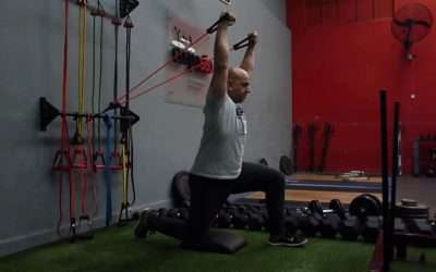 Entrenamiento Inteligente: Core Anti-Extensión en Estocada