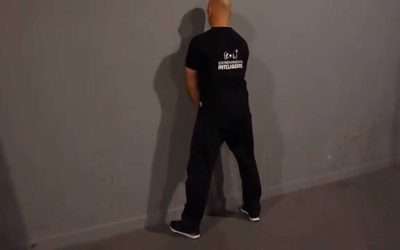 Entrenamiento Inteligente: Sentadilla «Cara a la Pared» (Face the Wall Squat)