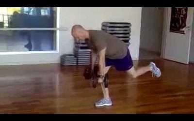 Entrenamiento inestable: Remo alternado con apoyo unipodal